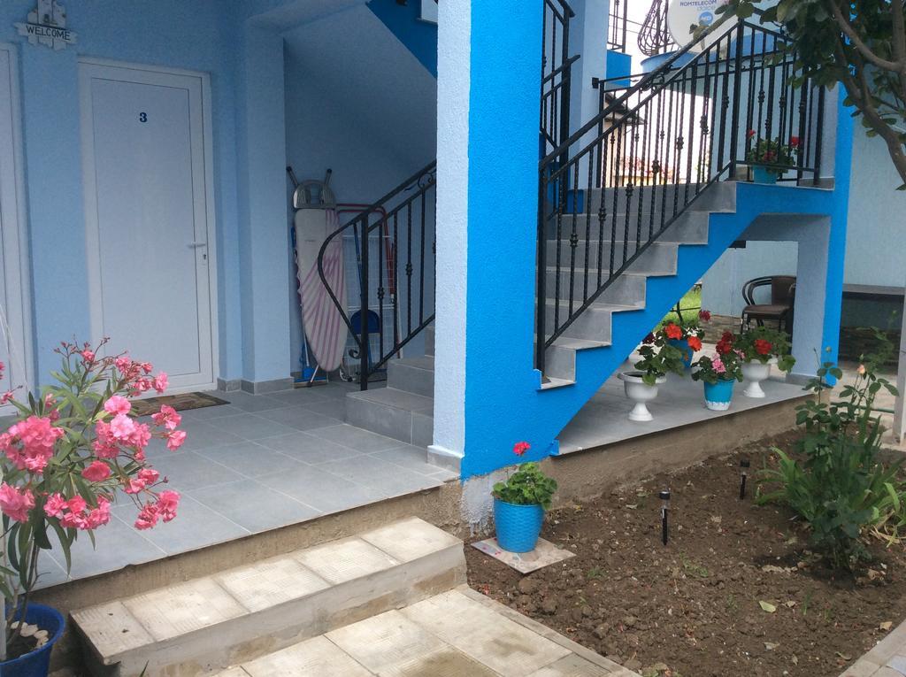 Vila Ελλάδα Костинешти Экстерьер фото